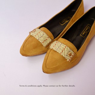 Japanese woven Flat Pumps | Streamline pointed design | Handmade | Dark.Beige | RS6918A